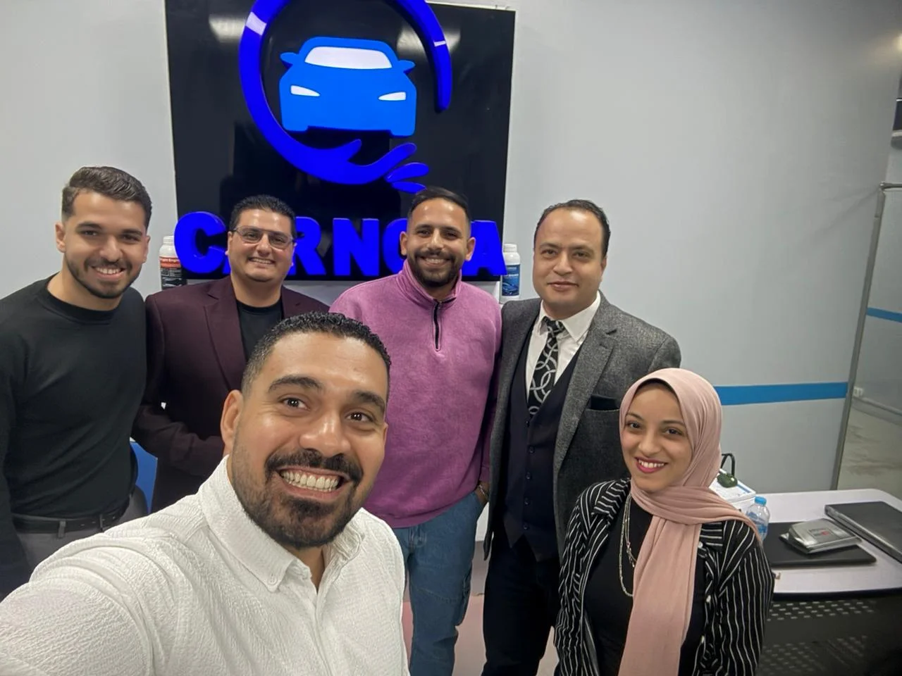 الاستوديو 23